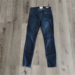 FRAME Le Skinny De Jeanne Crop Jeans Size 26